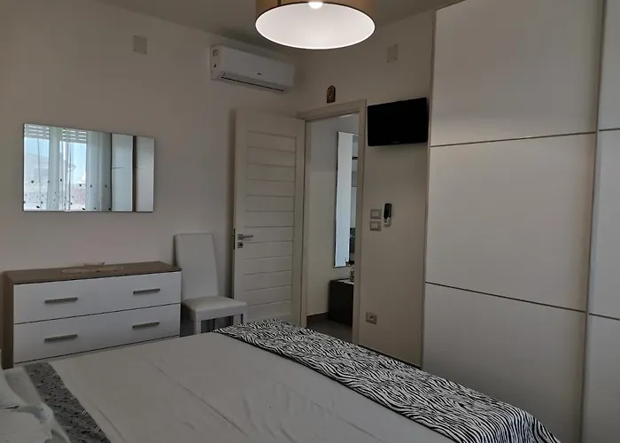 בית נופש Gallerla Del Corso *